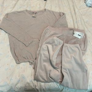 Barefoot Dreams Pajama Set